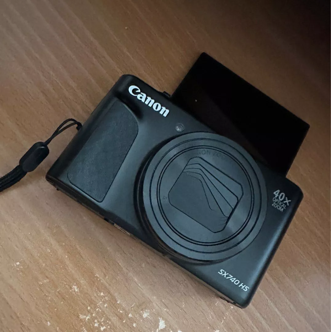 Canon PowerShot SX740 HS 20.3MP 4K Digital Camera