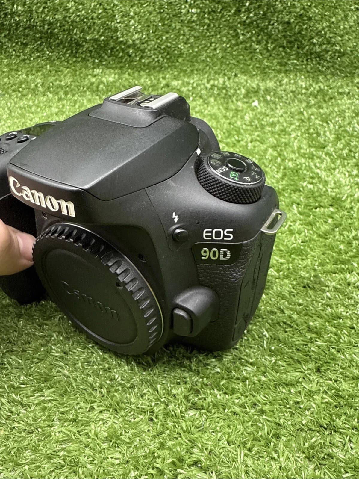 Canon EOS 90D 32.5MP DSLR Camera – Black (Body Only) - Image 1